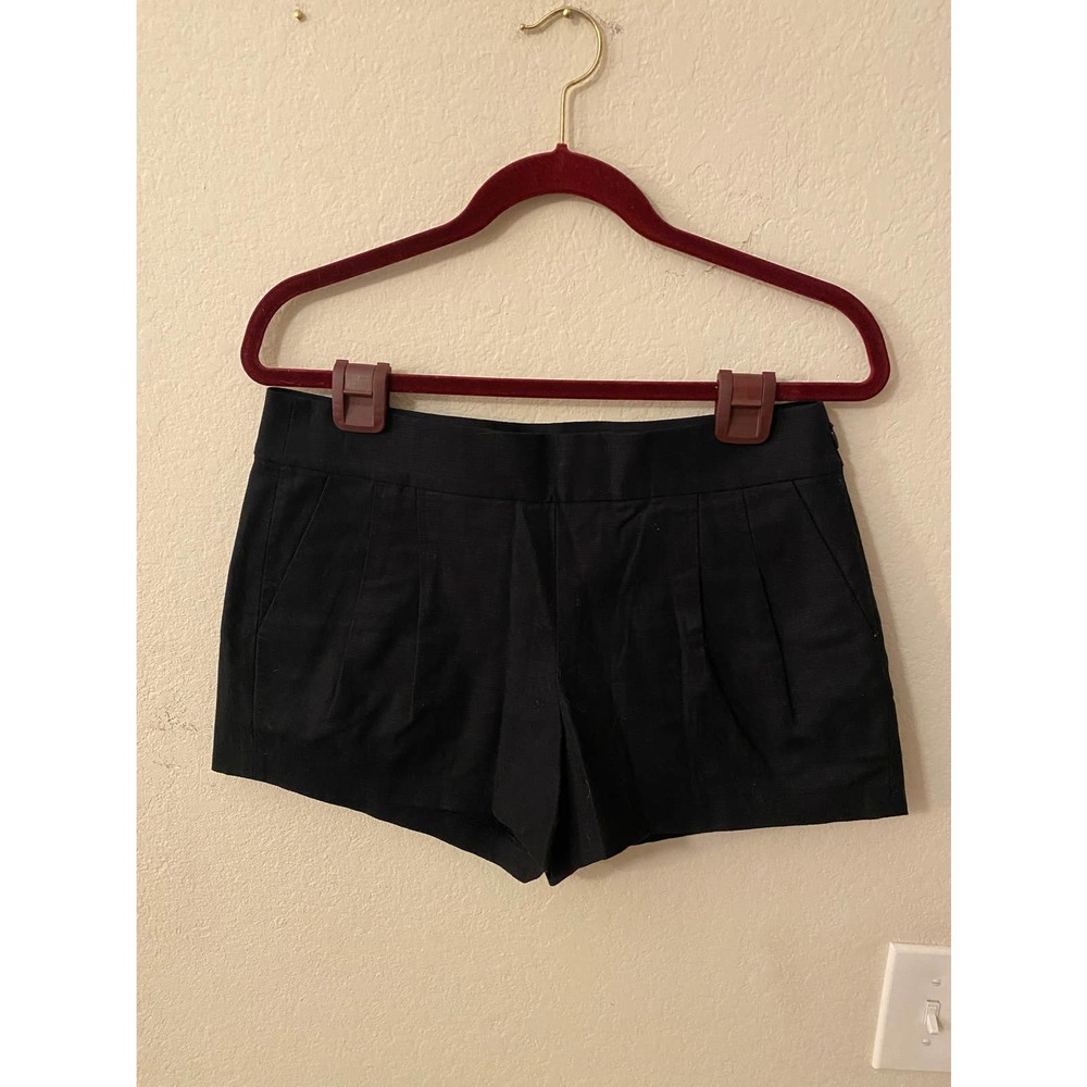 J Crew Black Pleated side zip shorts Size 6